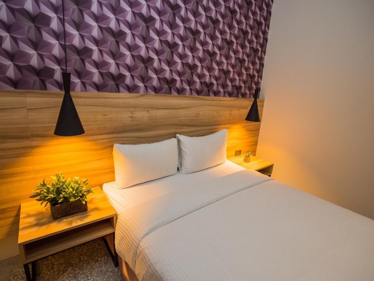 Rainbow Hotel Magong Exterior foto