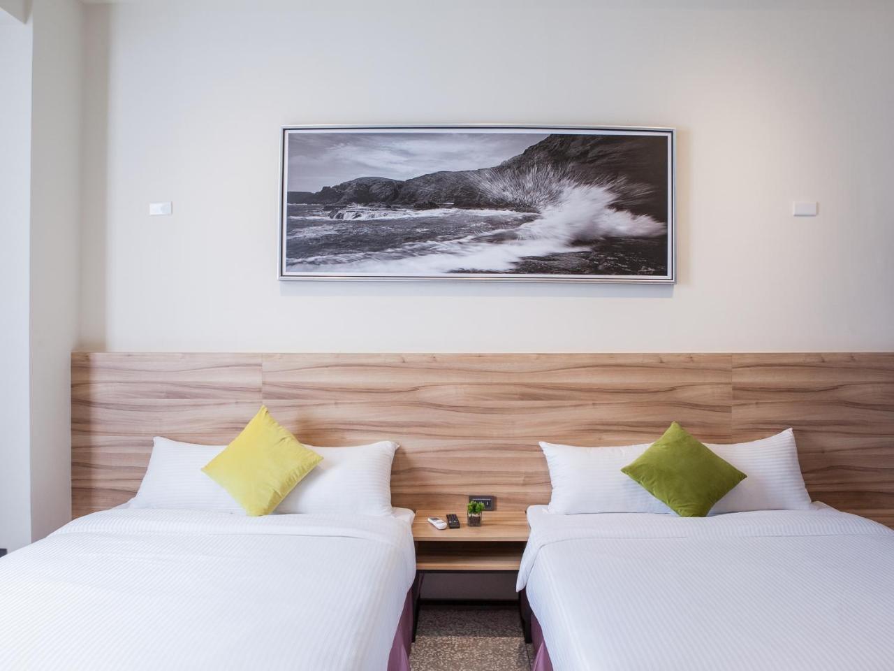Rainbow Hotel Magong Exterior foto
