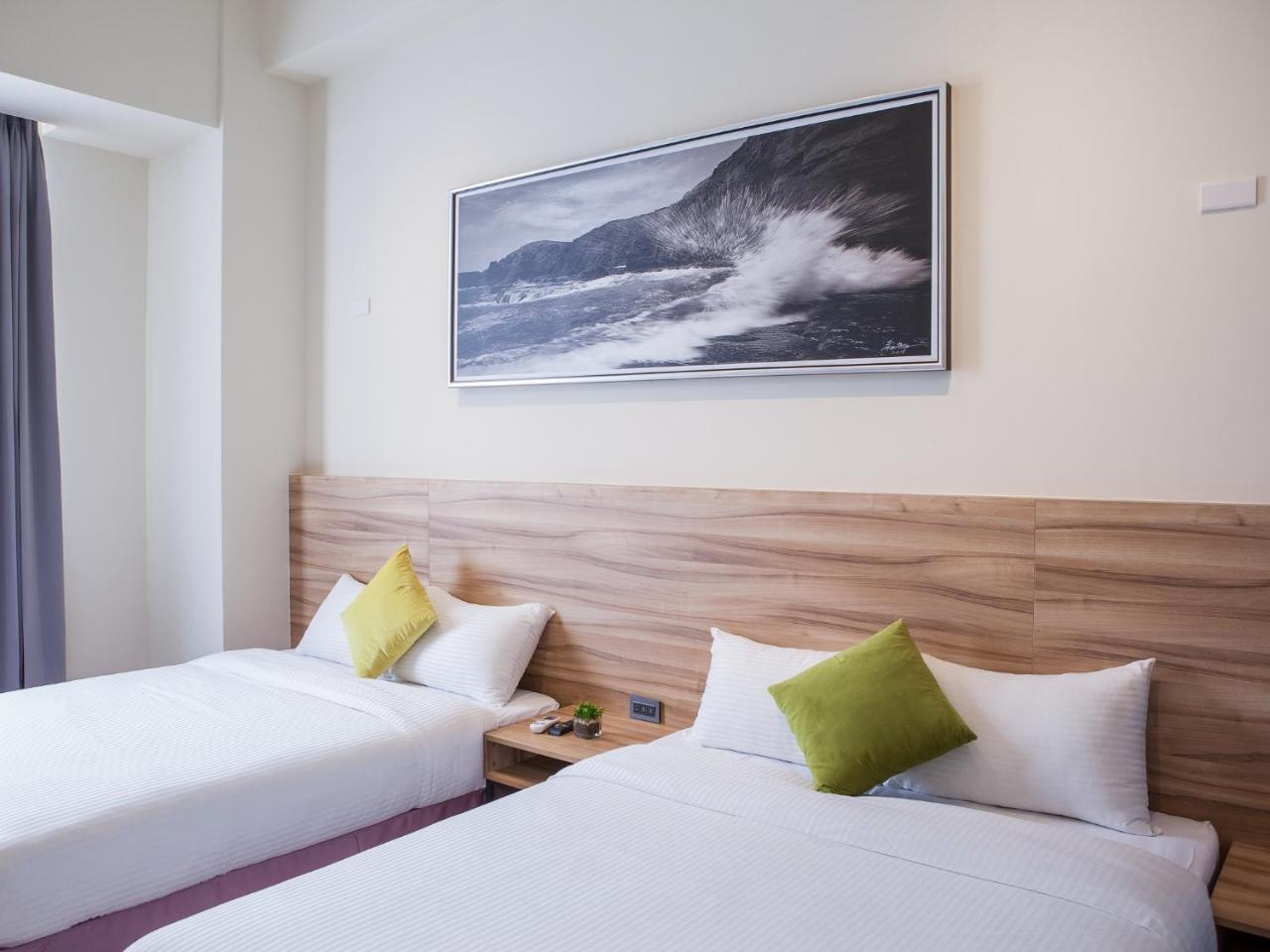 Rainbow Hotel Magong Exterior foto